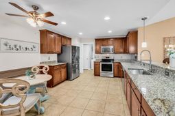 845 Bonita Loop  photo 4