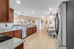 845 Bonita Loop  photo 4