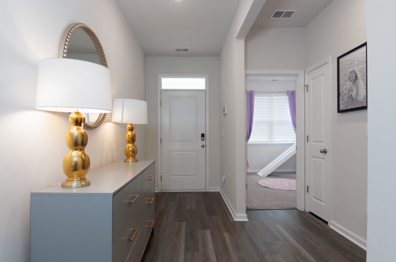 9187 Fort Hill Way Photo 6