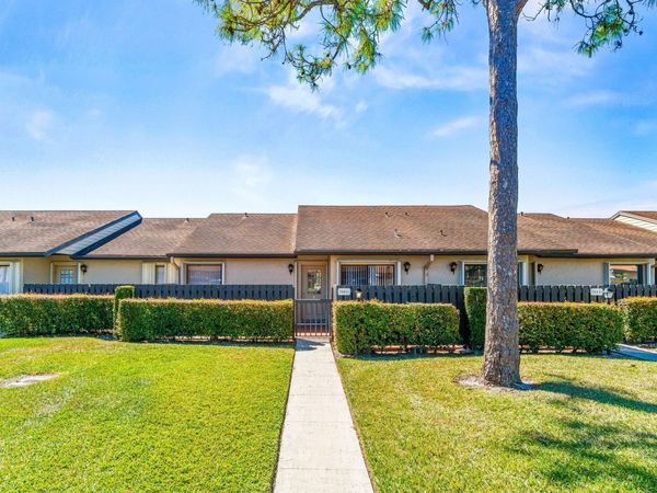 704 Sunny Pine Way, Unit C, Greenacres, FL 33415