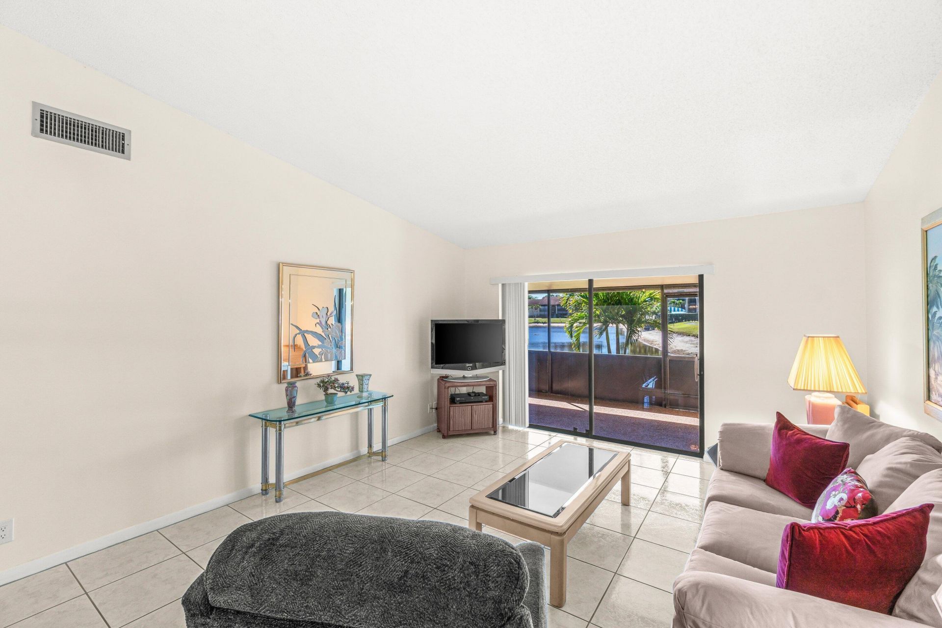 704 Sunny Pine Way, Unit C, Greenacres, FL 33415 Photo