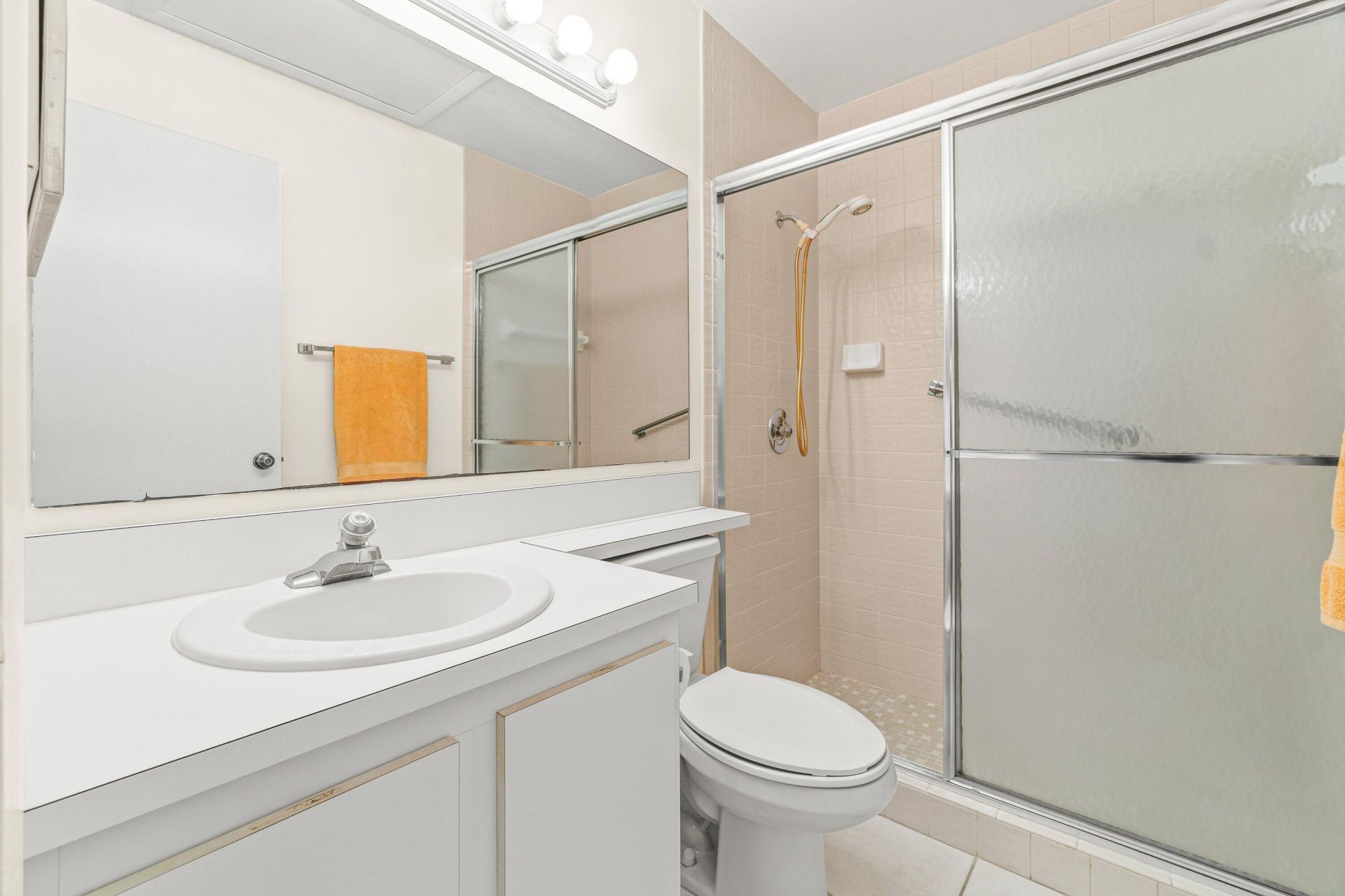 704 Sunny Pine Way, Unit C, Greenacres, FL 33415 Photo