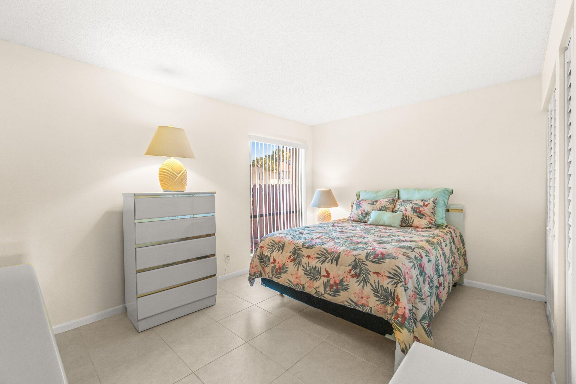 704 Sunny Pine Way, Unit C, Greenacres, FL 33415 Photo