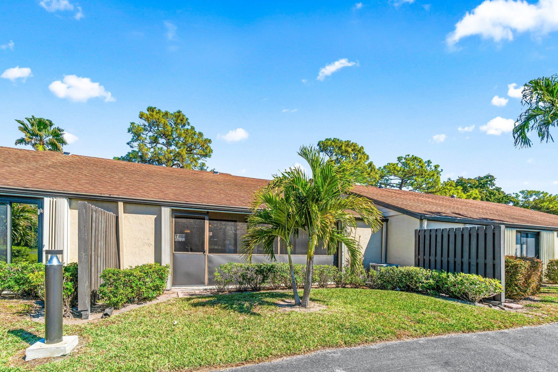 704 Sunny Pine Way, Unit C, Greenacres, FL 33415 Photo