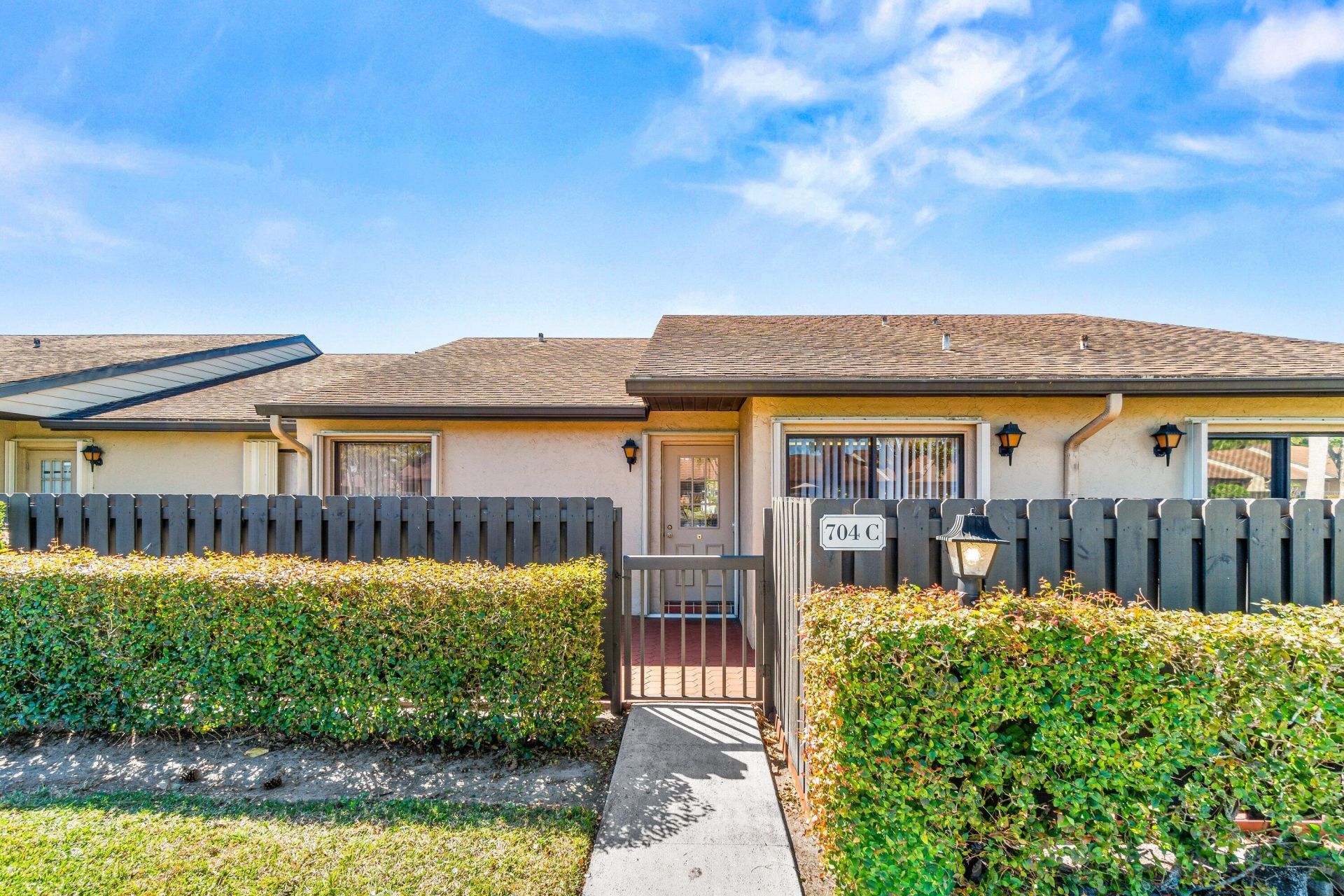 704 Sunny Pine Way, Unit C, Greenacres, FL 33415 Photo