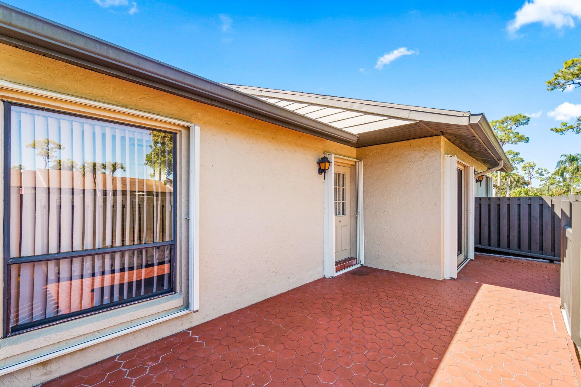704 Sunny Pine Way, Unit C, Greenacres, FL 33415 Photo