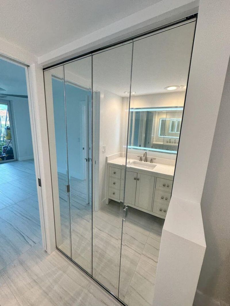 105 Paradise Harbour Boulevard, Unit 112, North Palm Beach, FL 33408 Photo