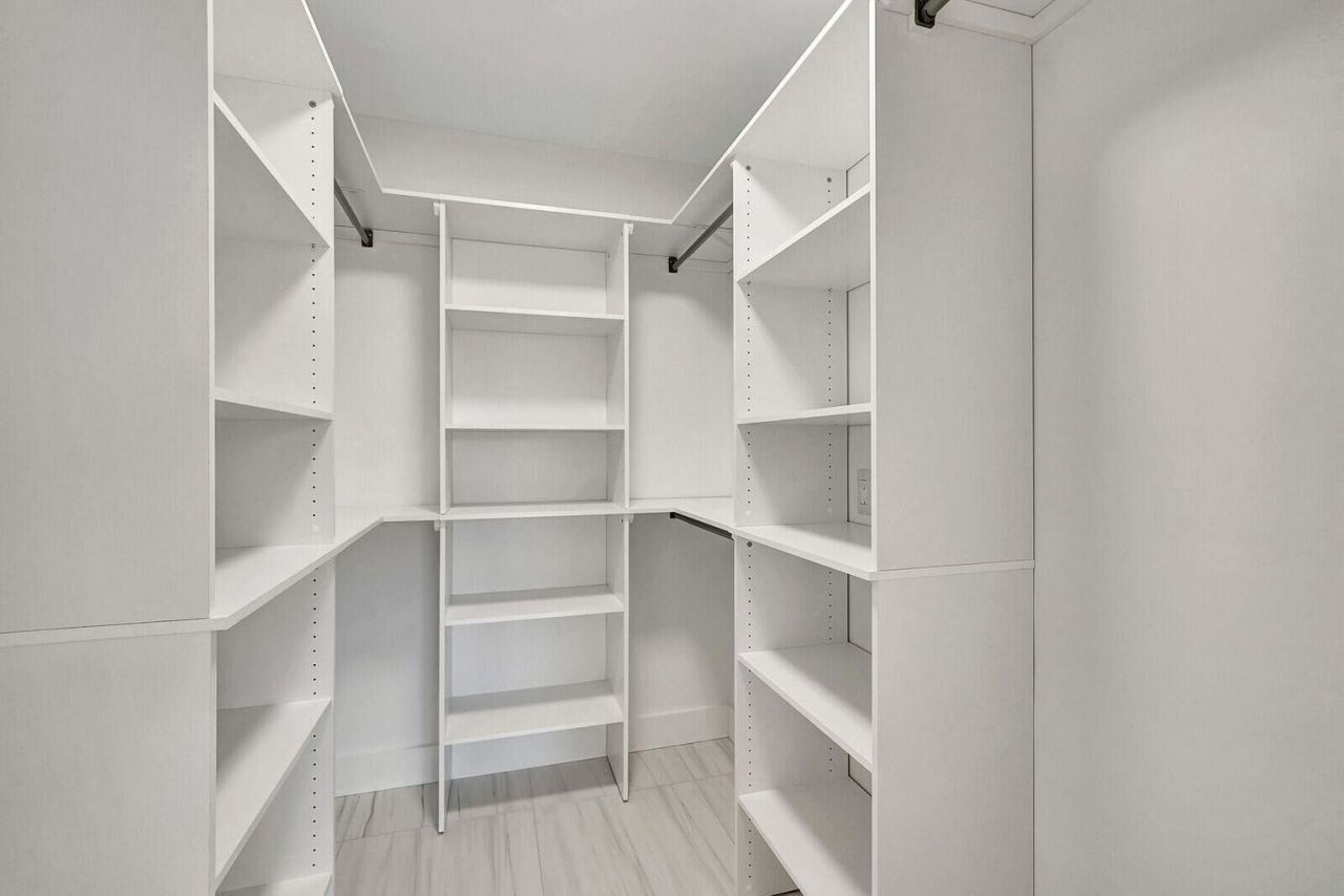 105 Paradise Harbour Boulevard, Unit 112, North Palm Beach, FL 33408 Photo