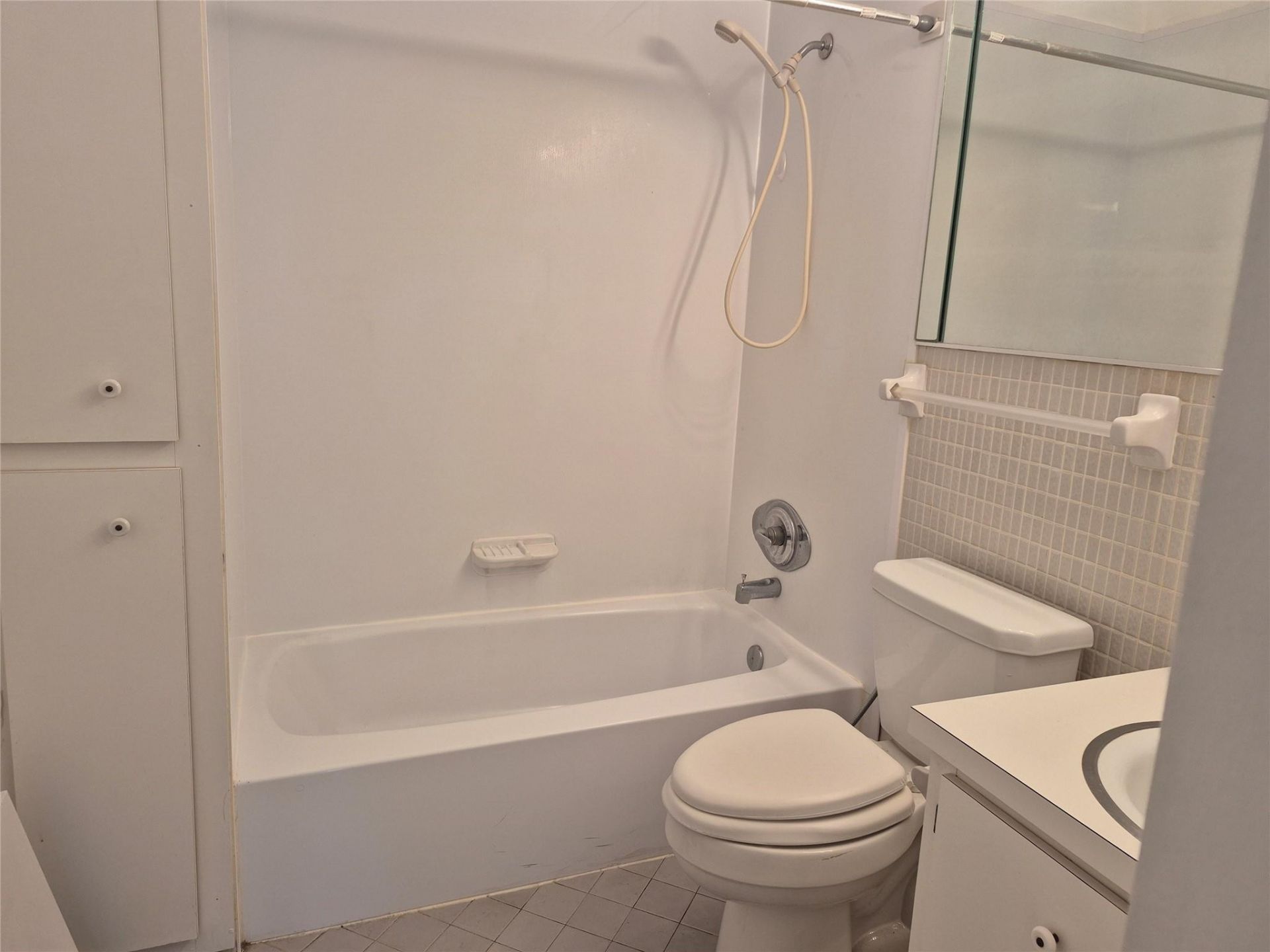 5840 NE 22nd Way, Unit 707, Fort Lauderdale, FL 33308 Photo