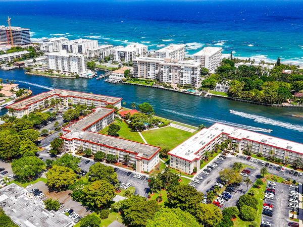 3150 NE 48th Court, Unit 414, Lighthouse Point, FL 33064