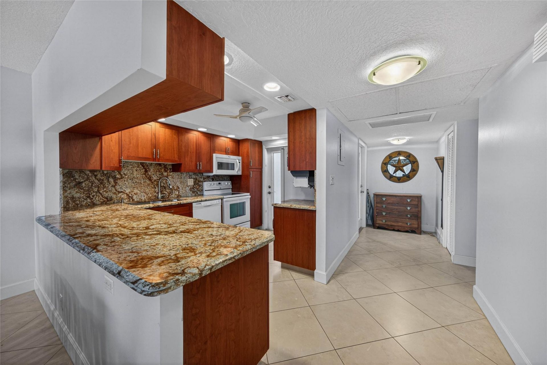 3150 NE 48th Court, Unit 414, Lighthouse Point, FL 33064 Photo