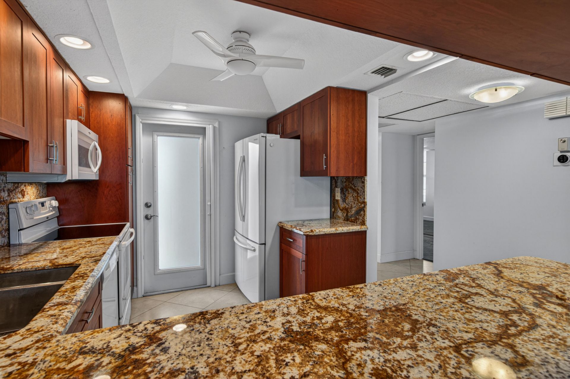3150 NE 48th Court, Unit 414, Lighthouse Point, FL 33064 Photo