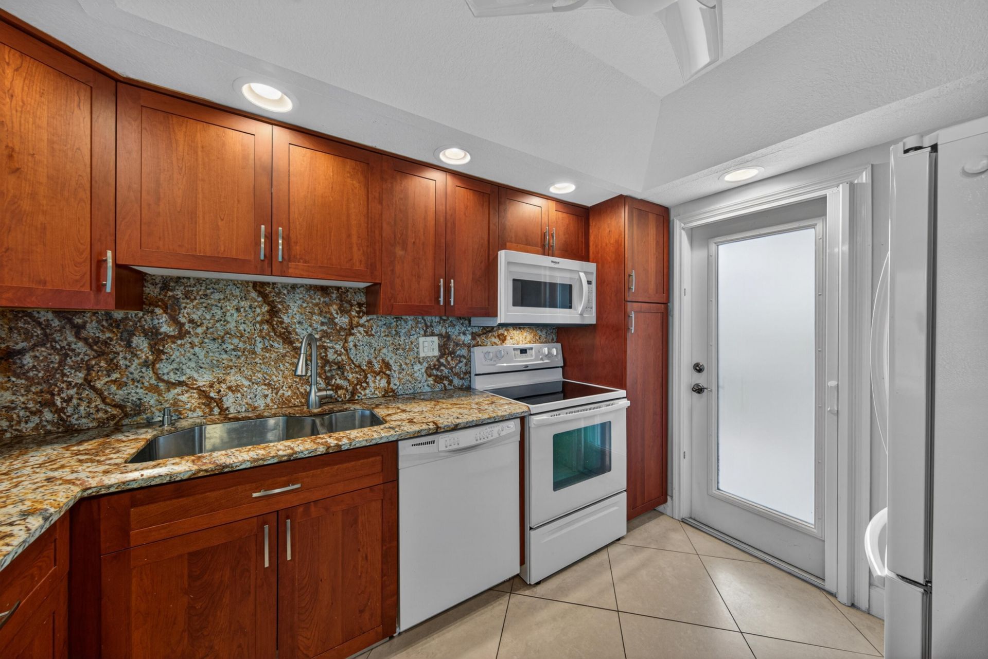 3150 NE 48th Court, Unit 414, Lighthouse Point, FL 33064 Photo