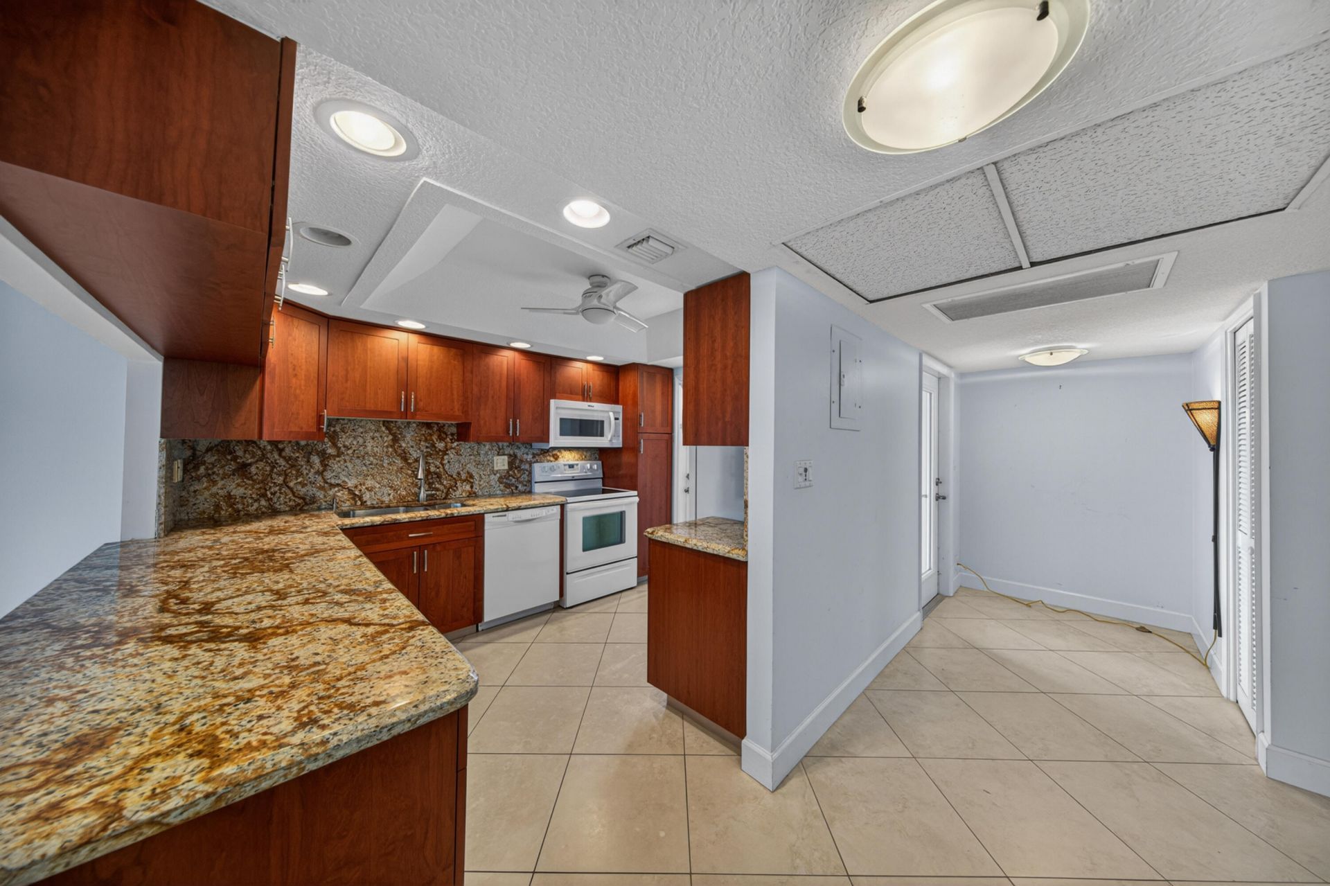 3150 NE 48th Court, Unit 414, Lighthouse Point, FL 33064 Photo