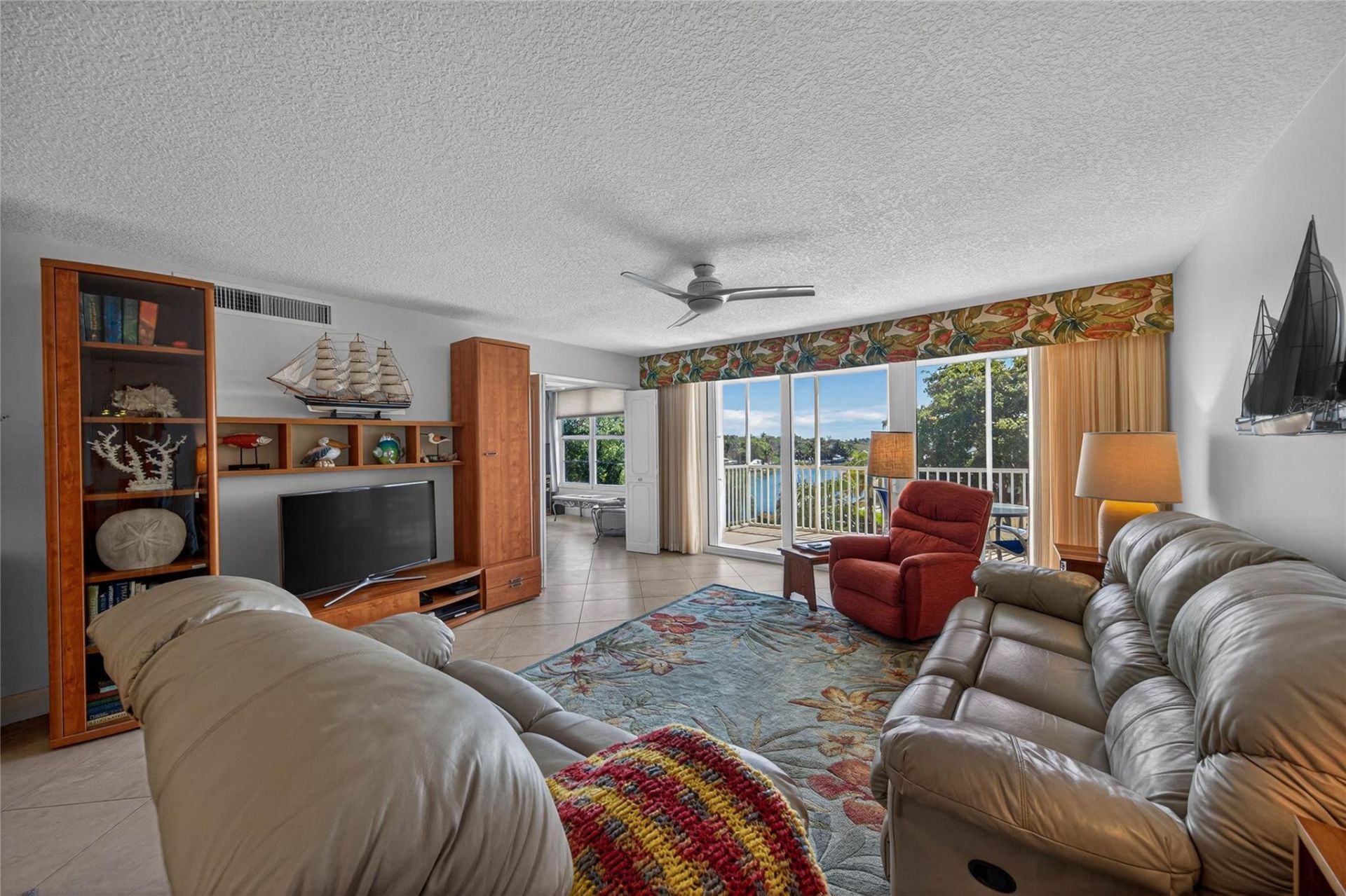 3150 NE 48th Court, Unit 414, Lighthouse Point, FL 33064 Photo