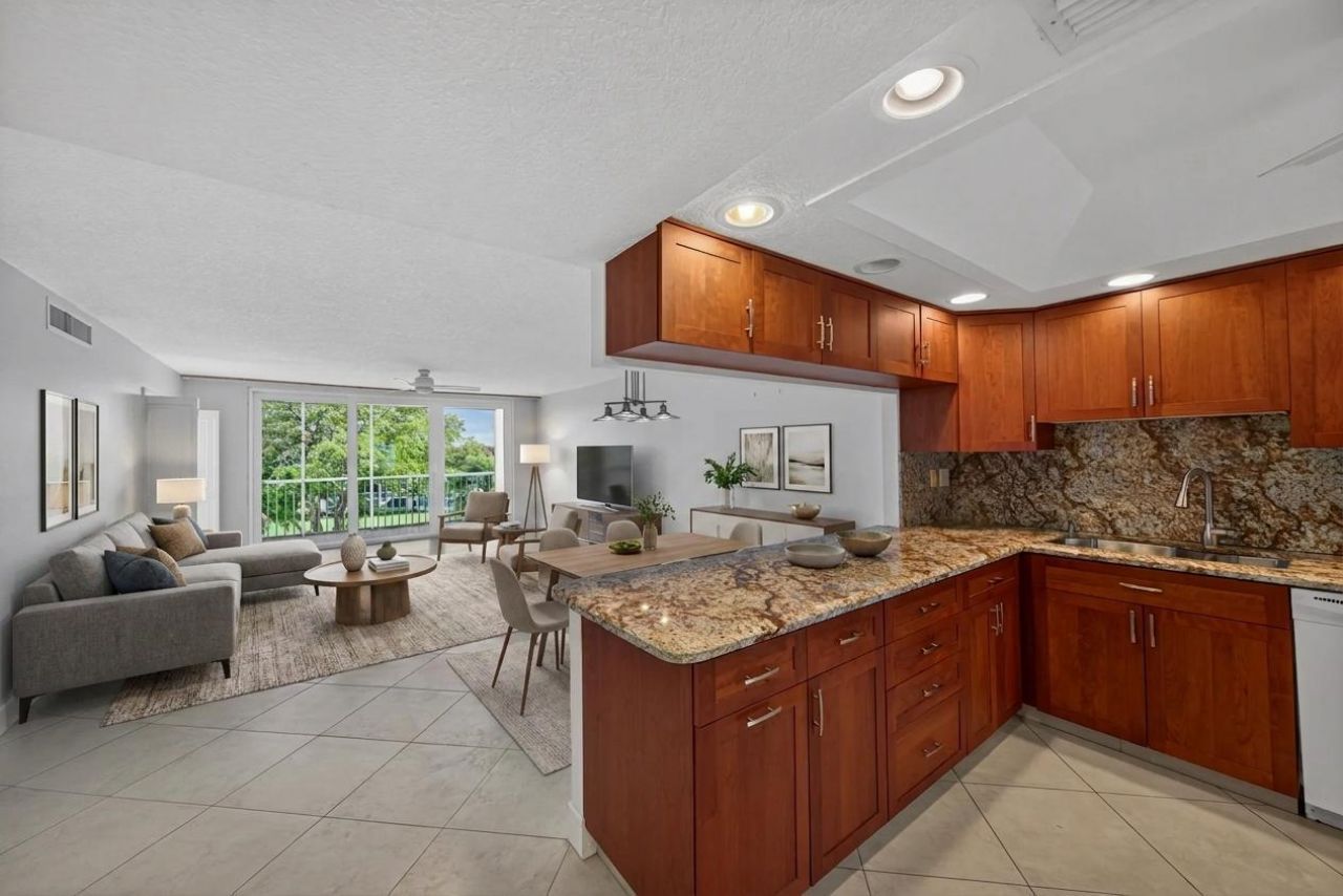 3150 NE 48th Court, Unit 414, Lighthouse Point, FL 33064 Photo