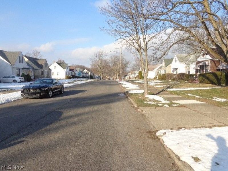 14413 Krems Avenue, Maple Heights, OH 44137 Photo 25