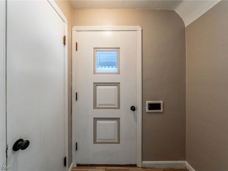 3911 Woodway Avenue, Parma, OH 44134 Photo 2