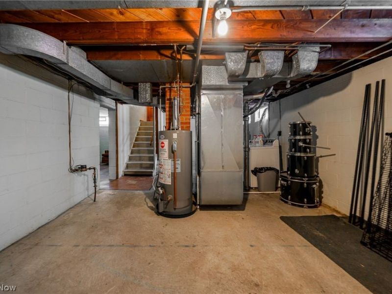 3911 Woodway Avenue, Parma, OH 44134 Photo 25