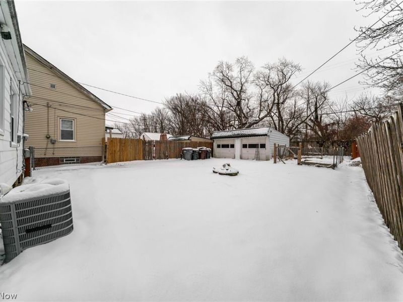 3911 Woodway Avenue, Parma, OH 44134 Photo 30