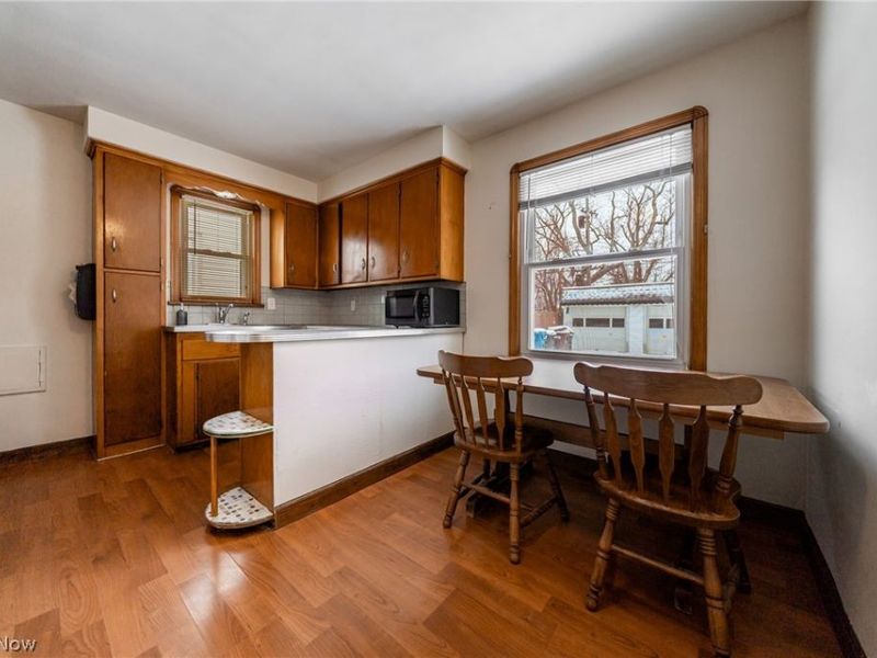 3911 Woodway Avenue, Parma, OH 44134 Photo 8