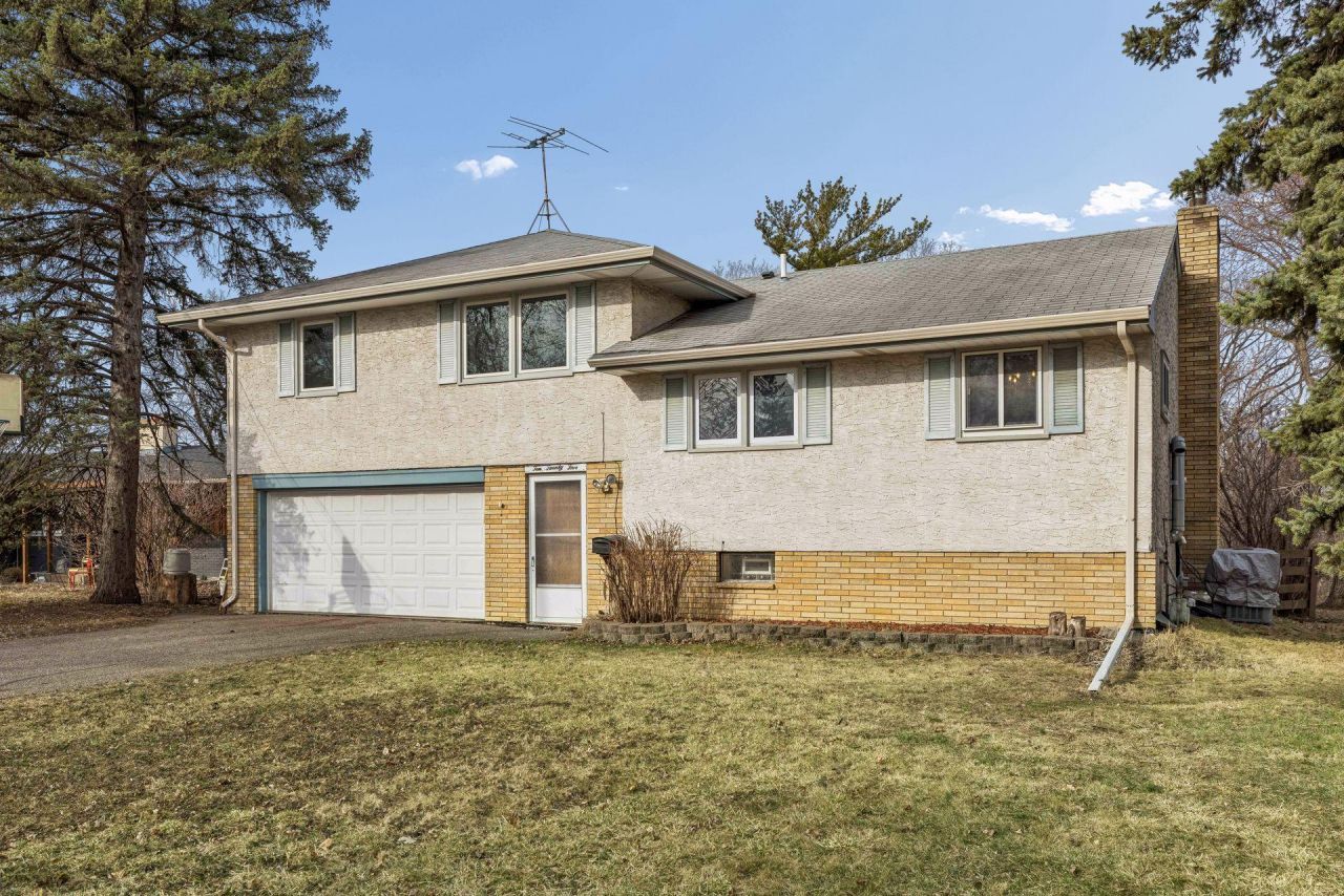 1025 Colby Street Saint Paul, MN 55116