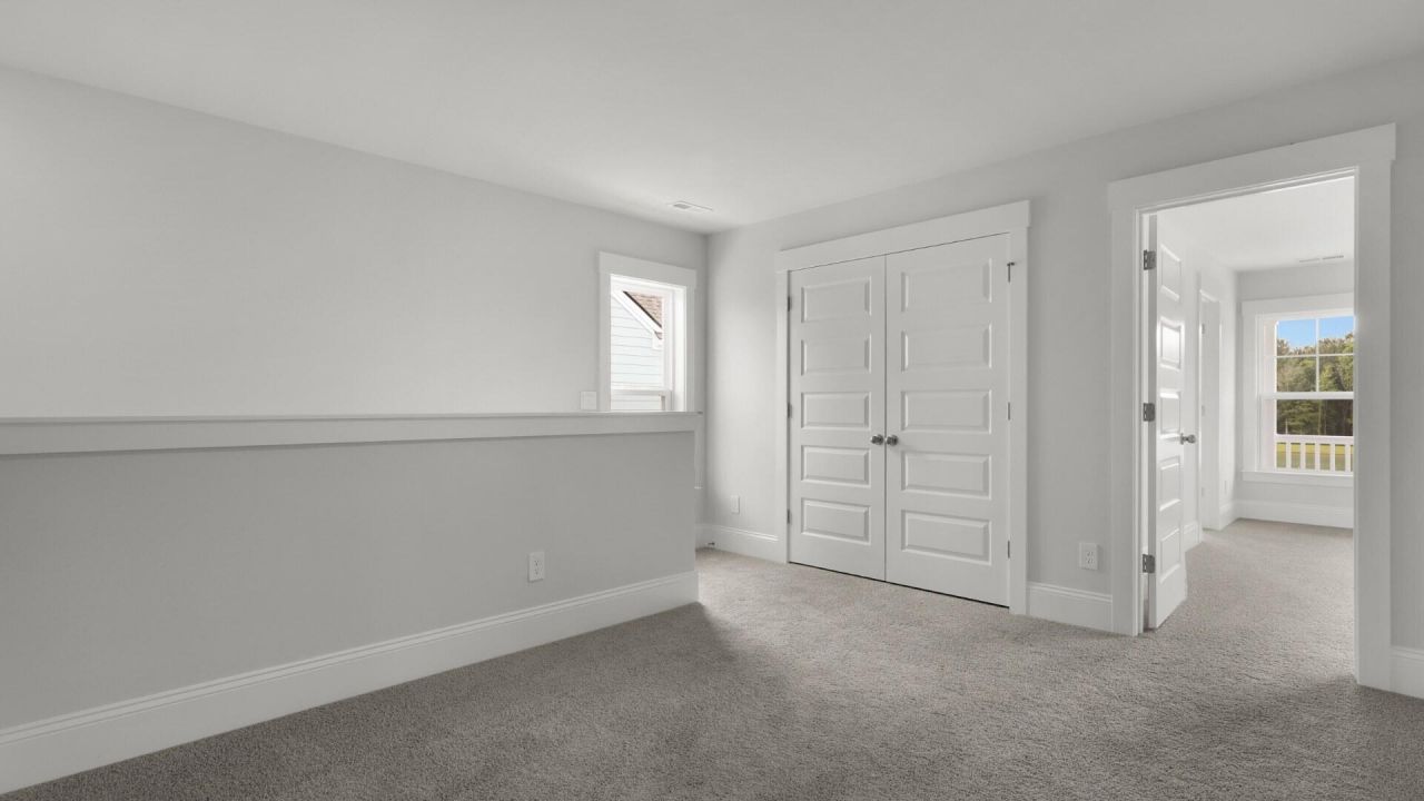 140 Broadstone Drive Photo 24