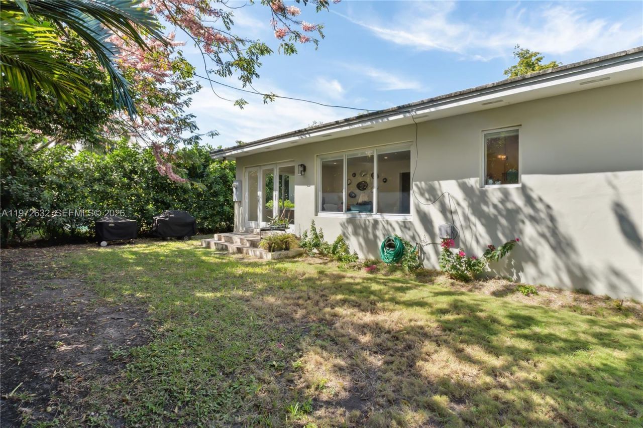 408 Como Ave, Coral Gables, FL 33146 Photo