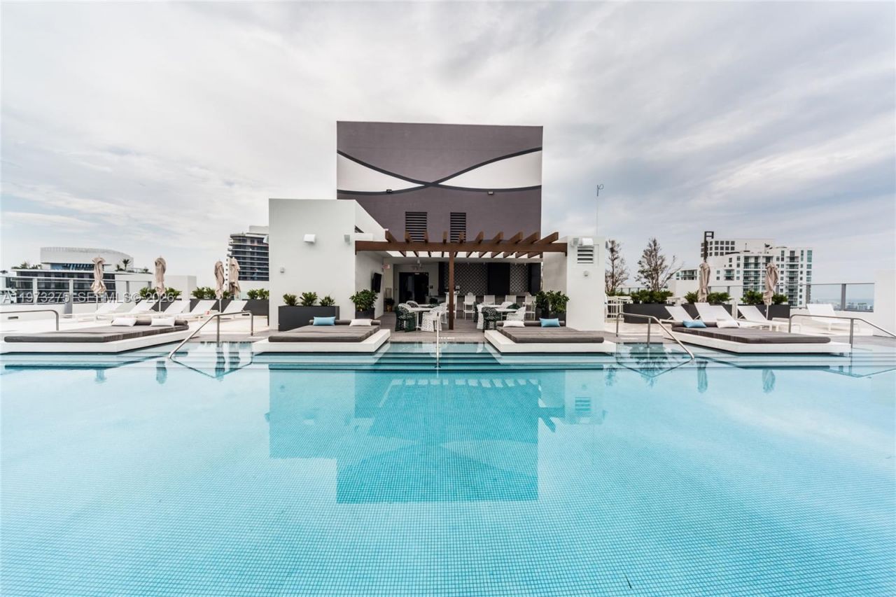 1010 Brickell Ave, Unit 2908, Miami, FL 33131 Photo