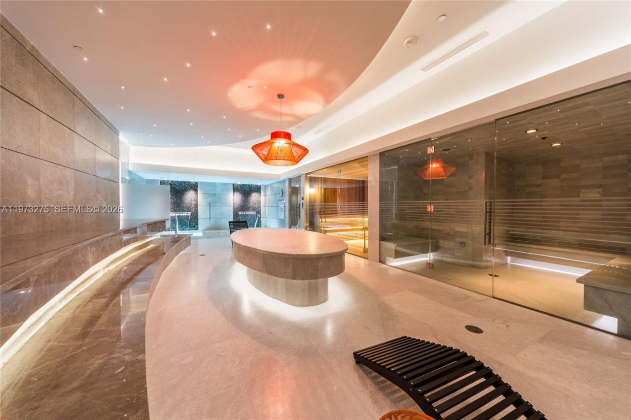 1010 Brickell Ave, Unit 2908, Miami, FL 33131 Photo