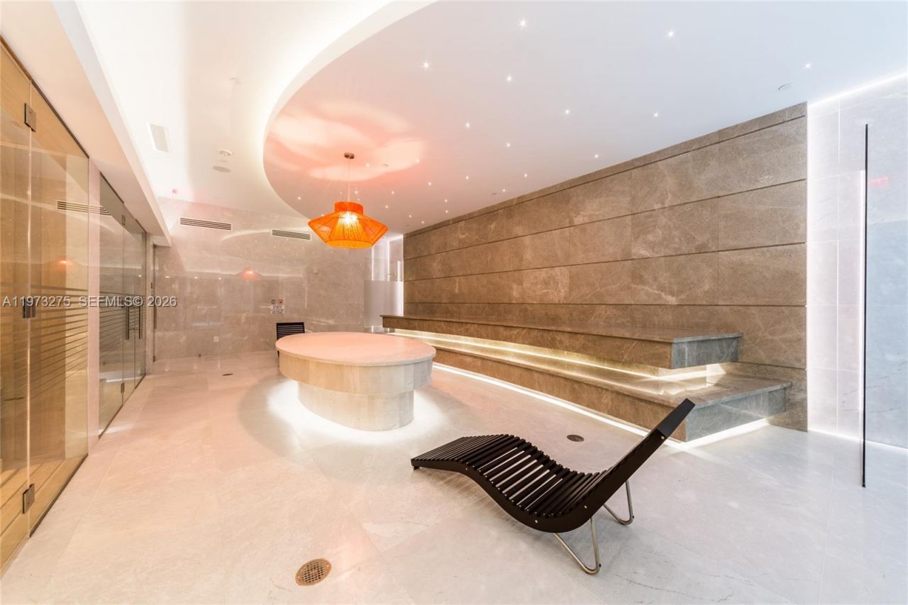 1010 Brickell Ave, Unit 2908, Miami, FL 33131 Photo