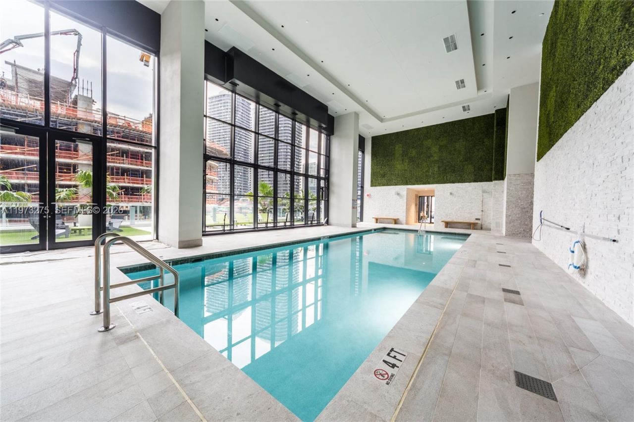 1010 Brickell Ave, Unit 2908, Miami, FL 33131 Photo