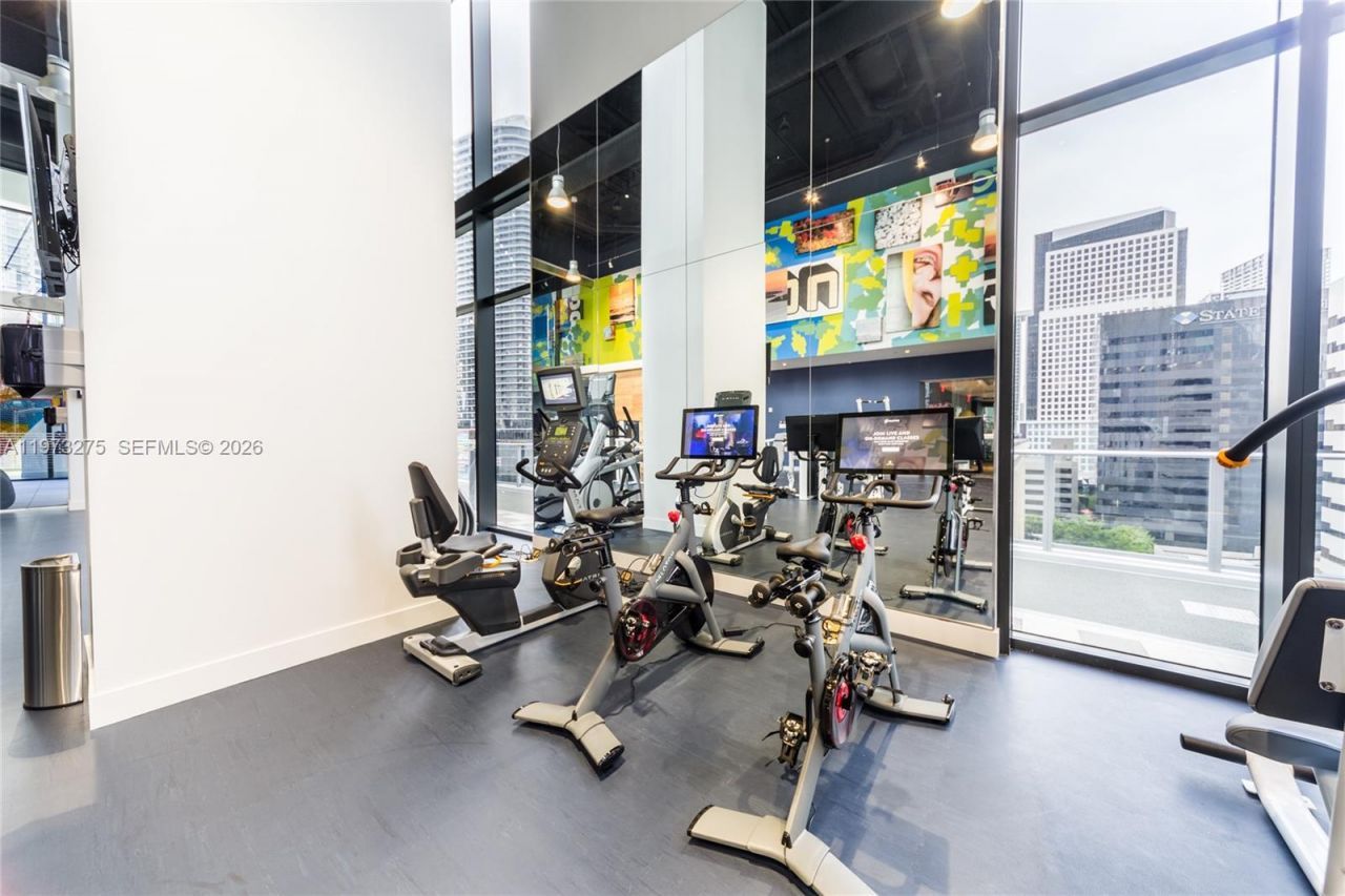 1010 Brickell Ave, Unit 2908, Miami, FL 33131 Photo