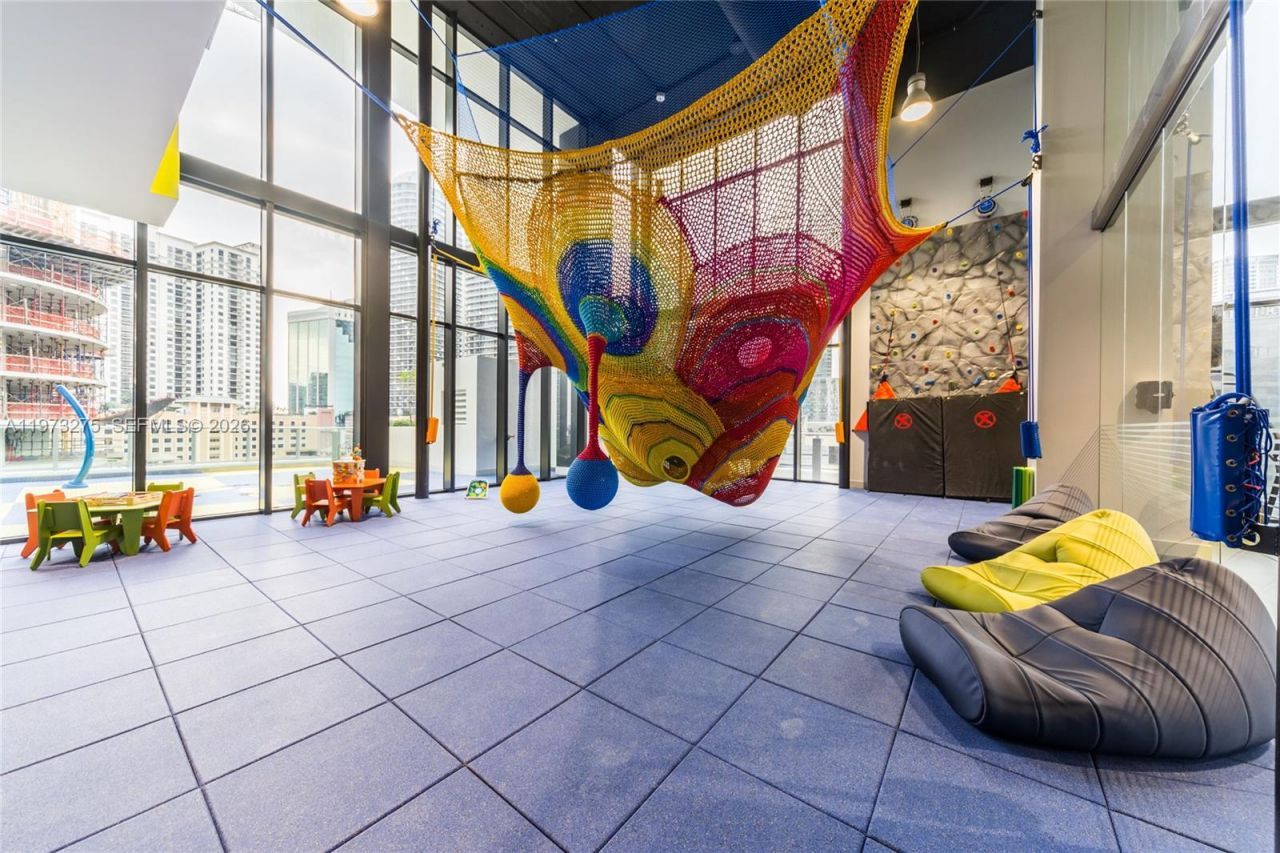 1010 Brickell Ave, Unit 2908, Miami, FL 33131 Photo