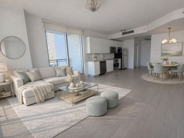 90 SW 3rd St , Unit 1205, Miami, FL 33130