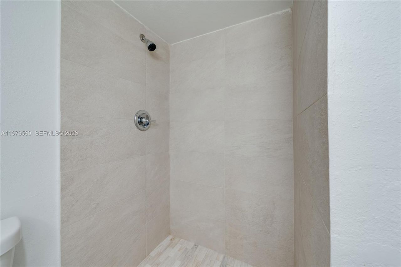 9001-9143 SW 77th Ave, Miami, FL 33156 Photo