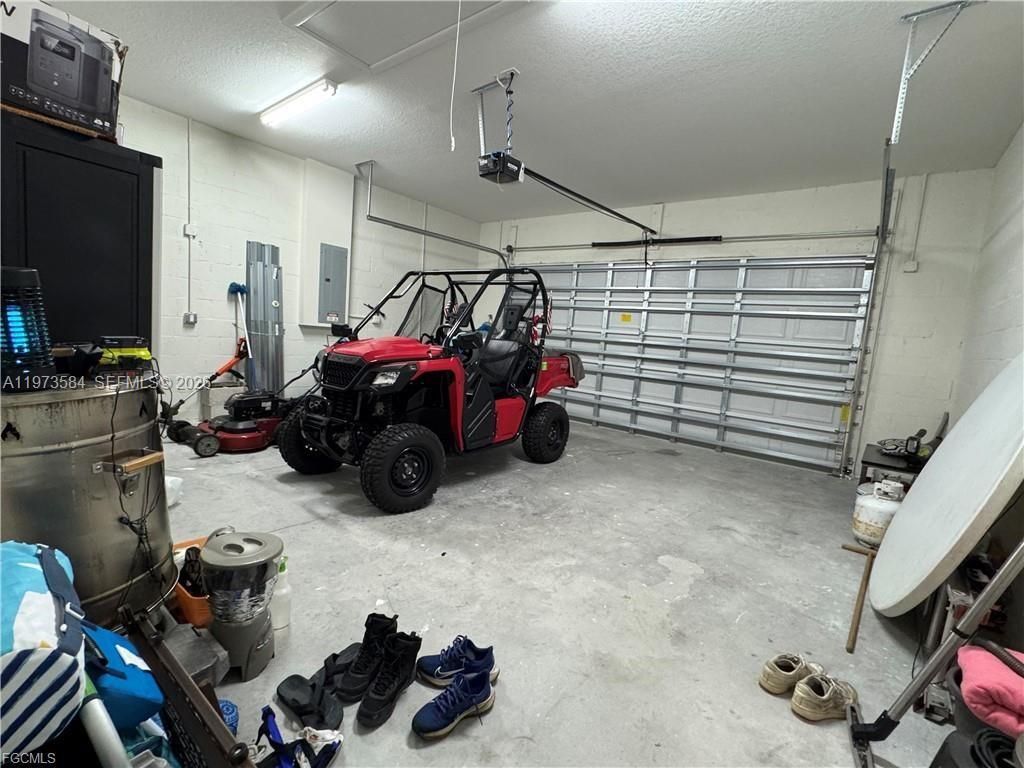 1818 Inwood Rd , La Belle, FL 33935 Photo