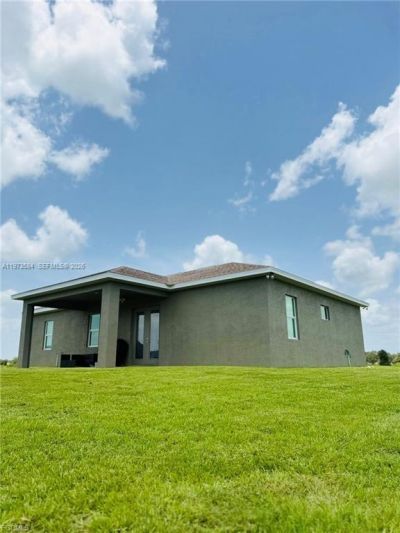 1818 Inwood Rd , La Belle, FL 33935 Photo