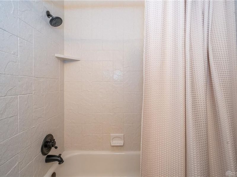 612 Applehill Drive, West Carrollton, OH 45449 Photo 36