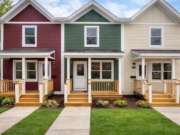 312 High Street, Ypsilanti, MI 48198