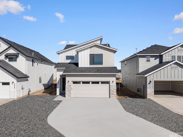 6642 W Black Butte Dr, Meridian, ID 83646