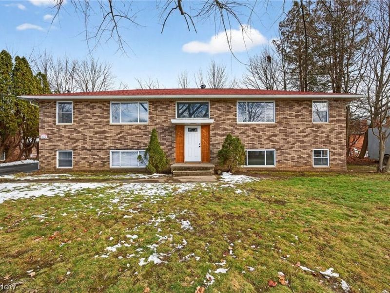 211 Buffington Road, Fairlawn, OH 44333 Photo 1