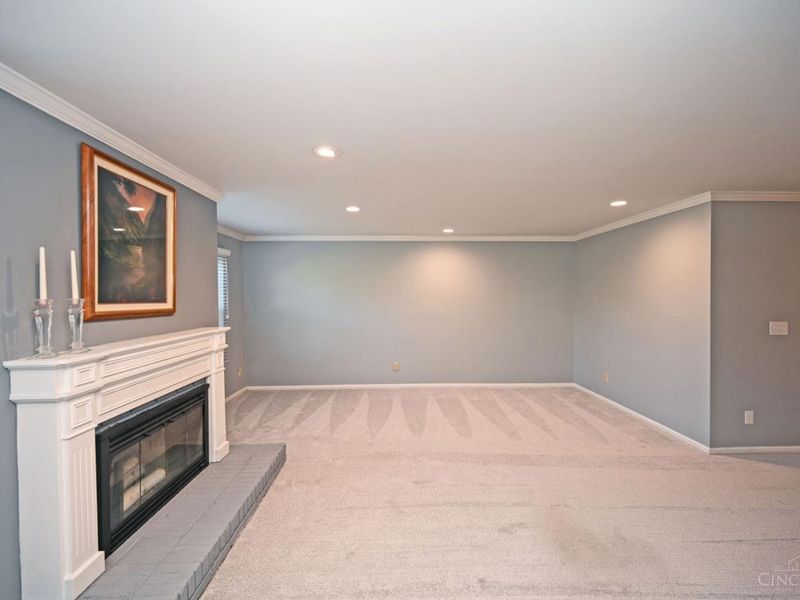 6321 Eagles Lake Drive, Unit 19, Cincinnati, OH 45248 Photo 14