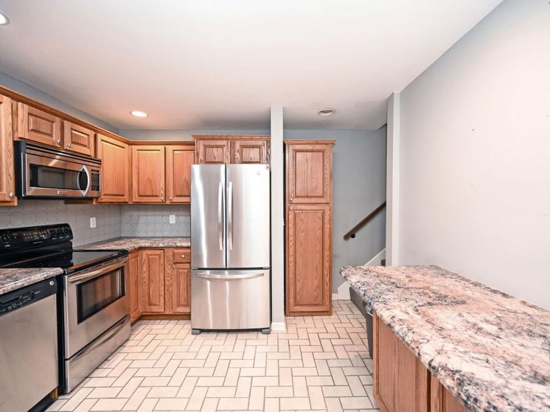 6321 Eagles Lake Drive, Unit 19, Cincinnati, OH 45248 Photo 16