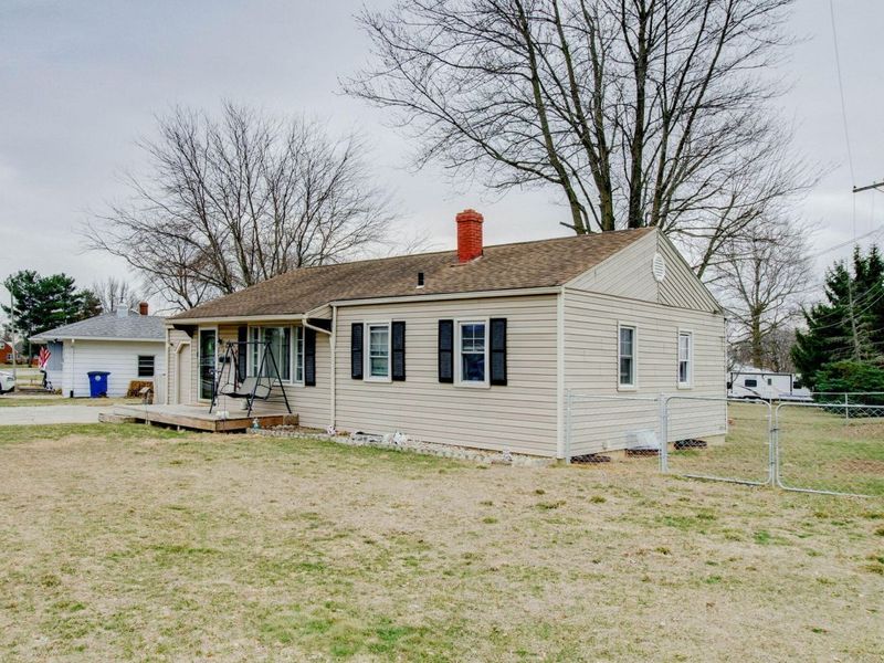 1209 W High Street, Saint Marys, OH 45885 Photo 4