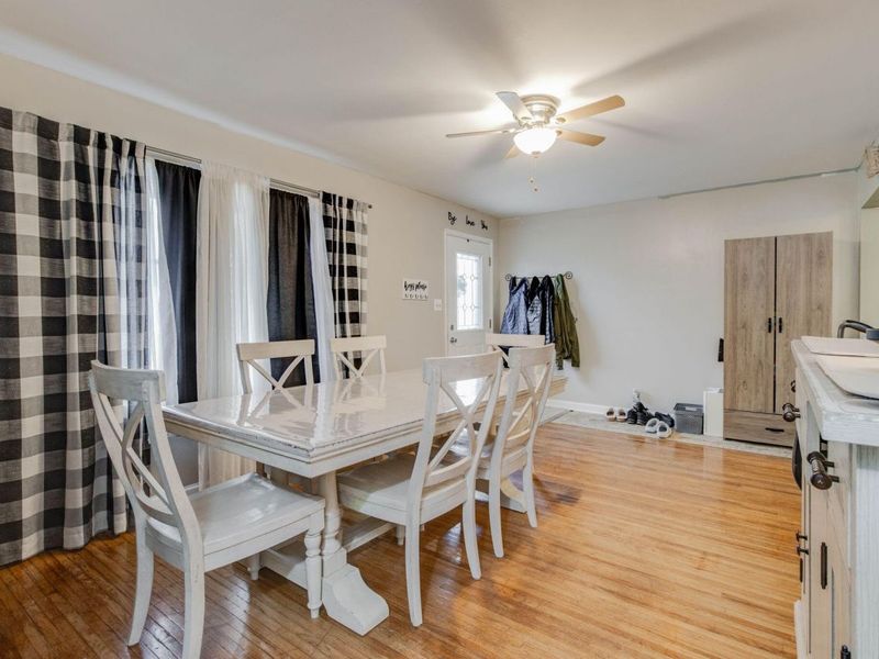 1209 W High Street, Saint Marys, OH 45885 Photo 6