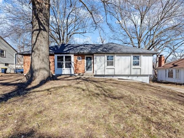 11812 E 56th Terrace, Kansas City, MO 64133