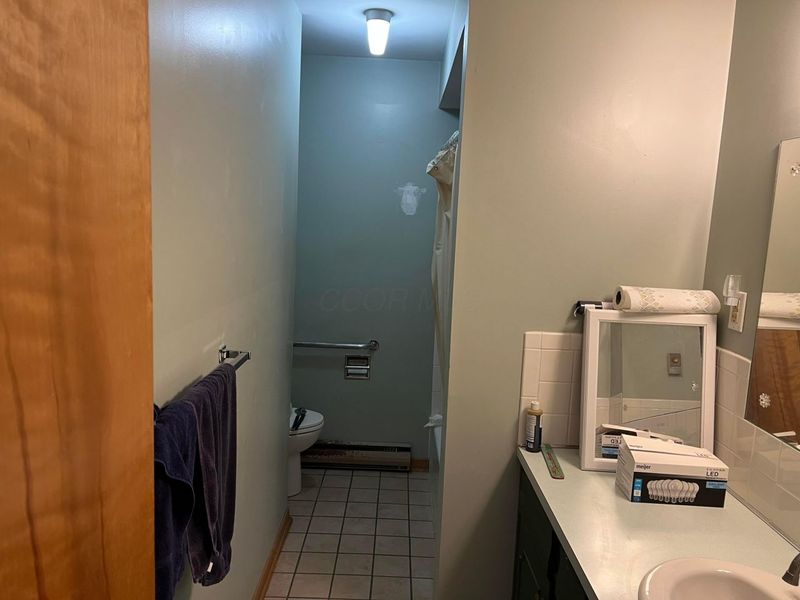 5560 Refugee Road NW, Baltimore, OH 43105 Photo 12