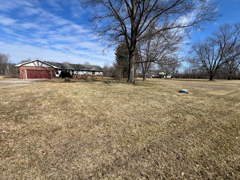 5560 Refugee Road NW, Baltimore, OH 43105 Photo 3