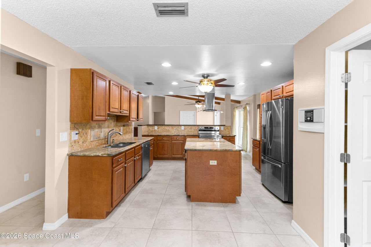 3750 Hidden Hills Drive, Titusville, FL 32796 Photo